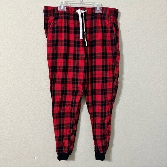 Old Navy Pajama Joggers Red Black Buffalo Plaid Fleece Pants Drawstring X-Mas - Picture 1 of 6